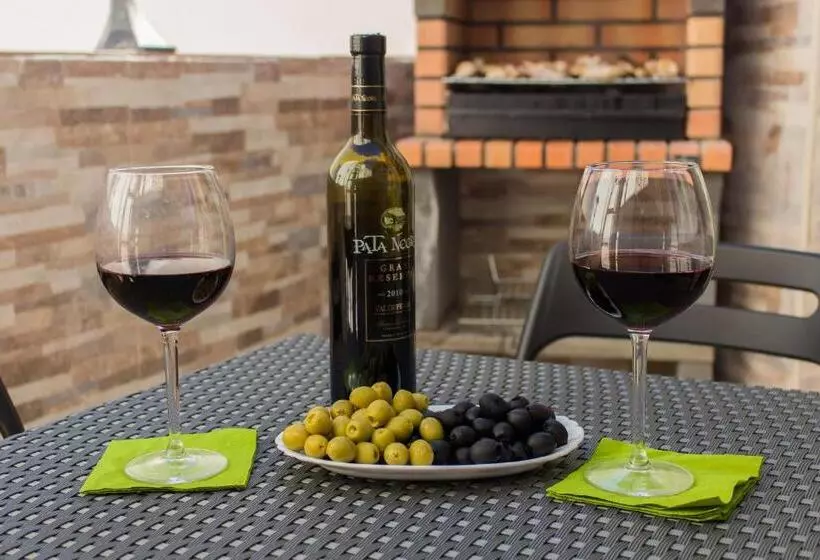 پانسیون Rooms Breeze & Sun