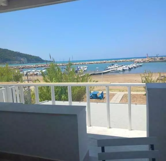 Sea House B&b