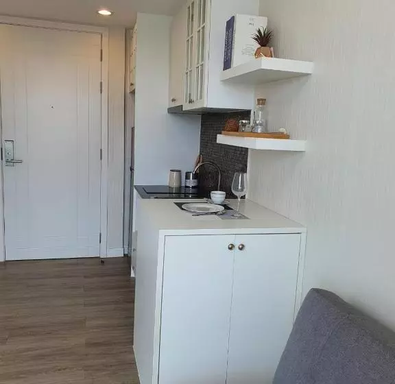 Top Flr Seaview & Rooftop Pool @blu X