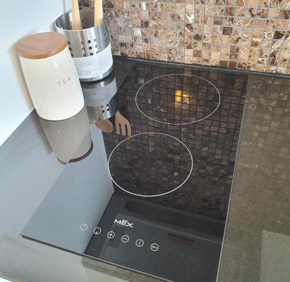 Top Flr Seaview & Rooftop Pool @blu X