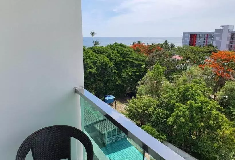 Top Flr Seaview & Rooftop Pool @blu X