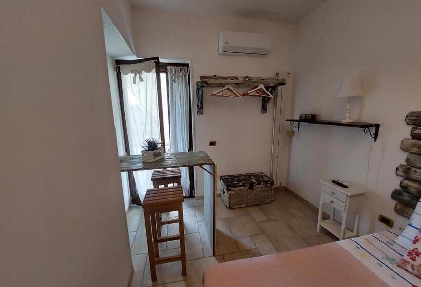 住宿加早餐  Mama Damì