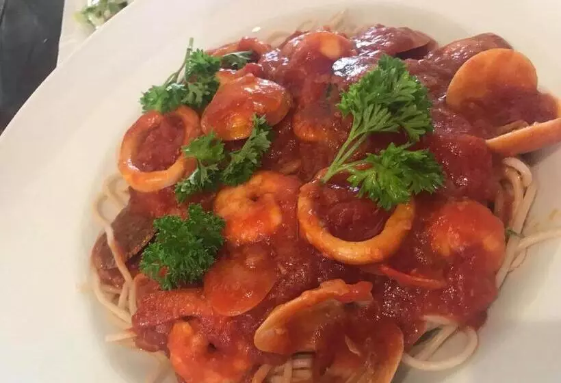 Cabilao Sunset Dive & Beach Resort