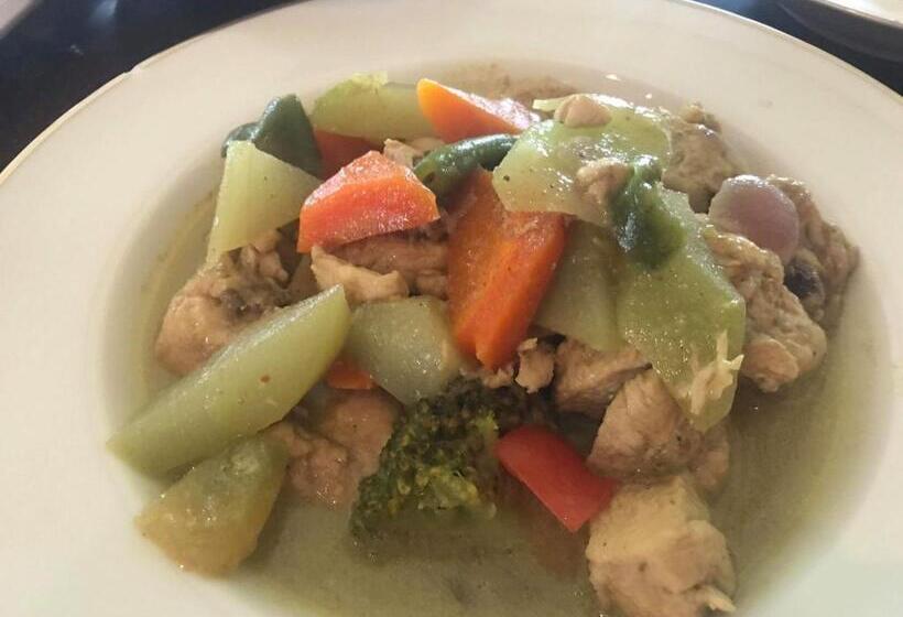 Cabilao Sunset Dive & Beach Resort