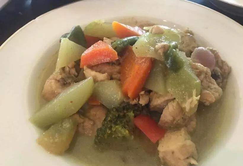 Cabilao Sunset Dive & Beach Resort