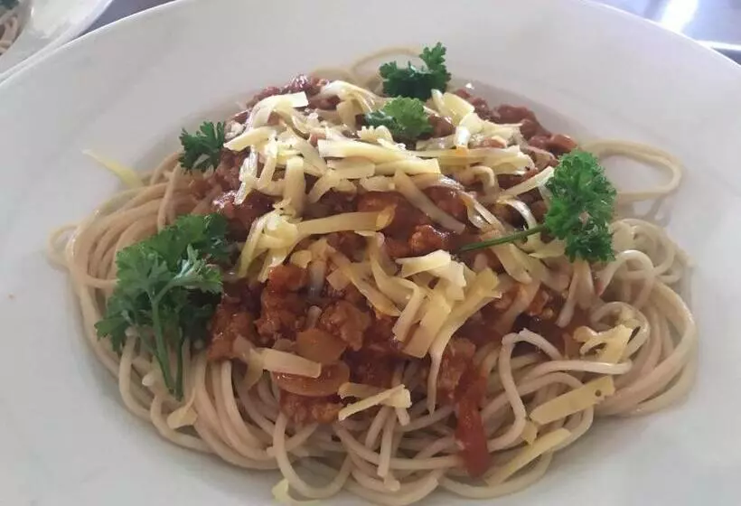 Cabilao Sunset Dive & Beach Resort