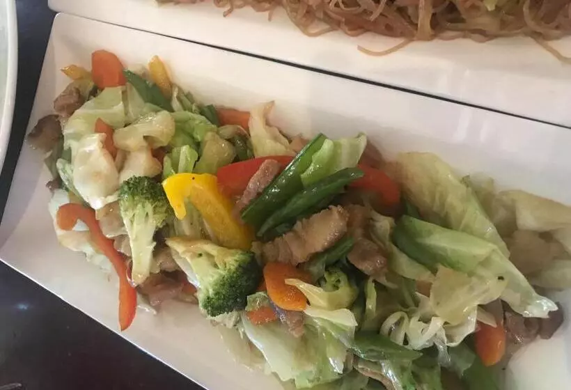 Cabilao Sunset Dive & Beach Resort