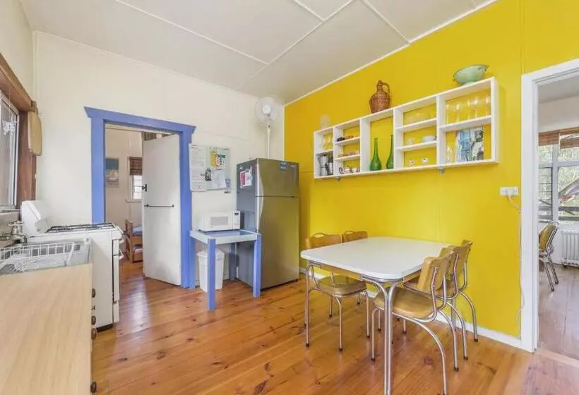 Classic Aussie Beach House