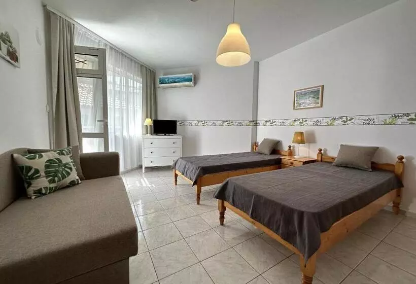 هتل Apartments Panorama Ravda