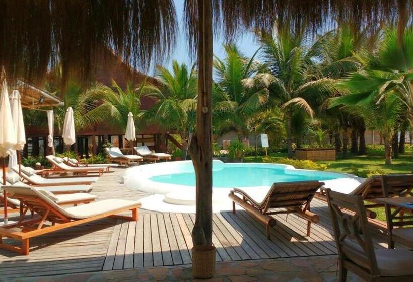 Hotel Entre Palmeras