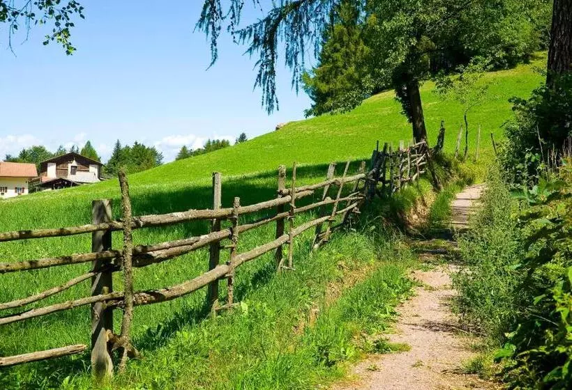 Hotelli Gasthof Ebner Pfiffikus