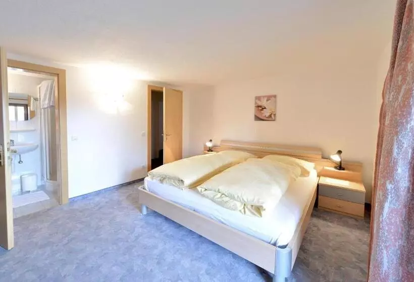 Hotelli Gasthof Ebner Pfiffikus