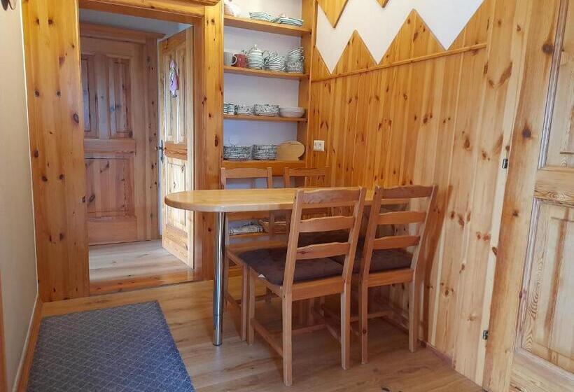 Hotell Haus Hanshois