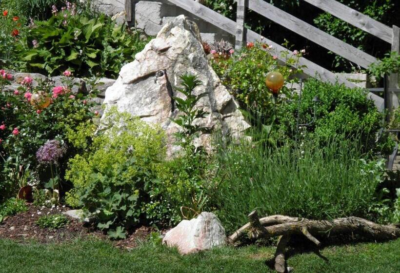 Hotell Haus Hanshois