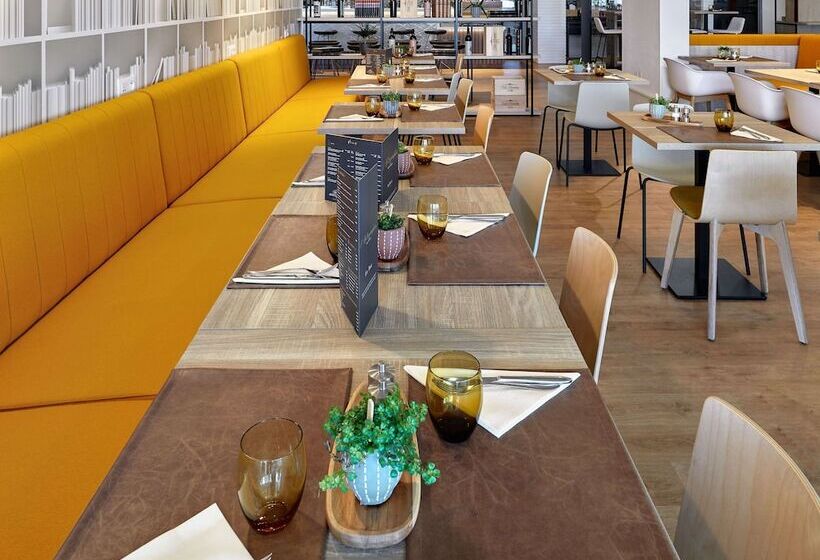 Hotelli Ibis Styles La Rochesuryon