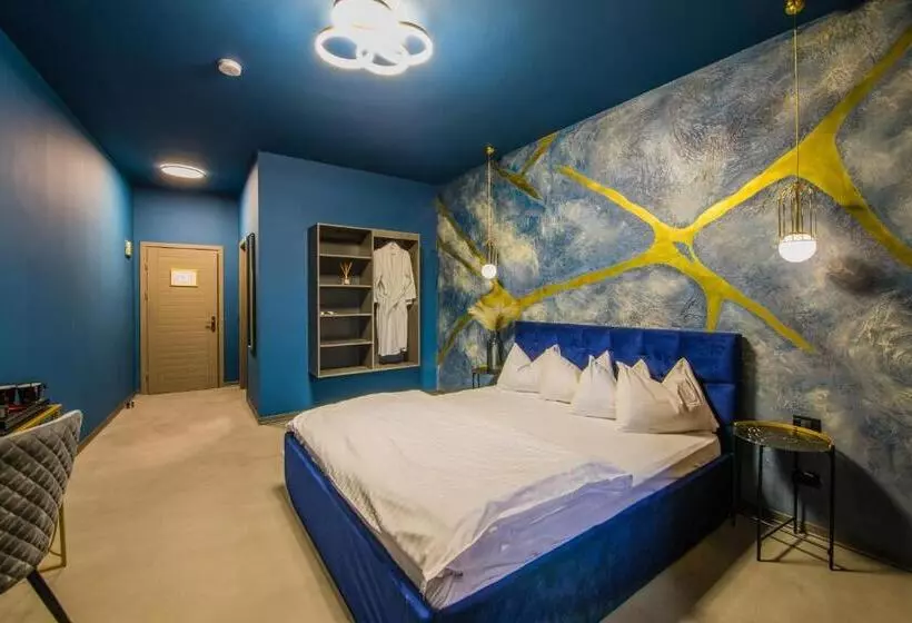 Hotelli Pensiunea Casa Buna