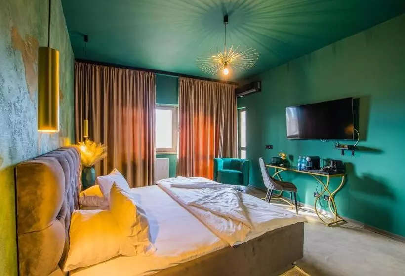 Hotelli Pensiunea Casa Buna