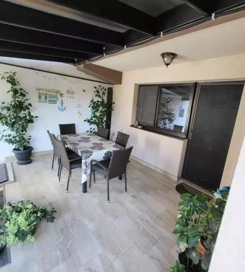 Pensiune Vila Ozon