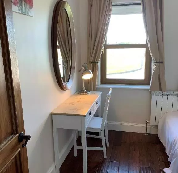 Majatalo Wild Atlantic Breeze Guesthouse