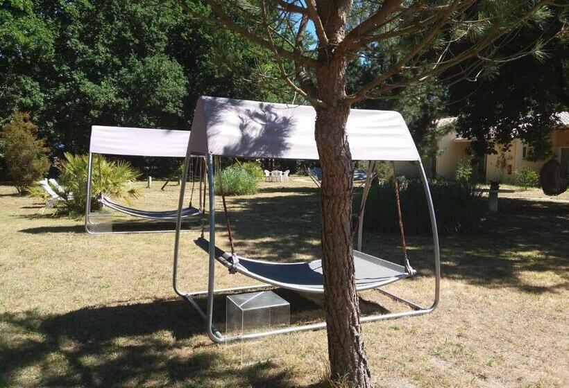 Acacias Hôtel Motel