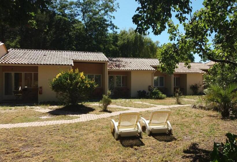 Acacias Hôtel Motel