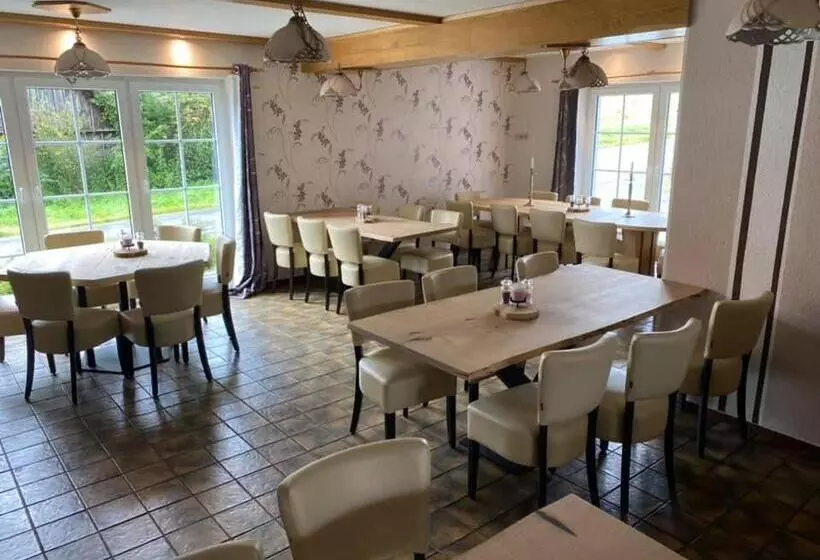 Bed and Breakfast & Pension Haus Dewenter