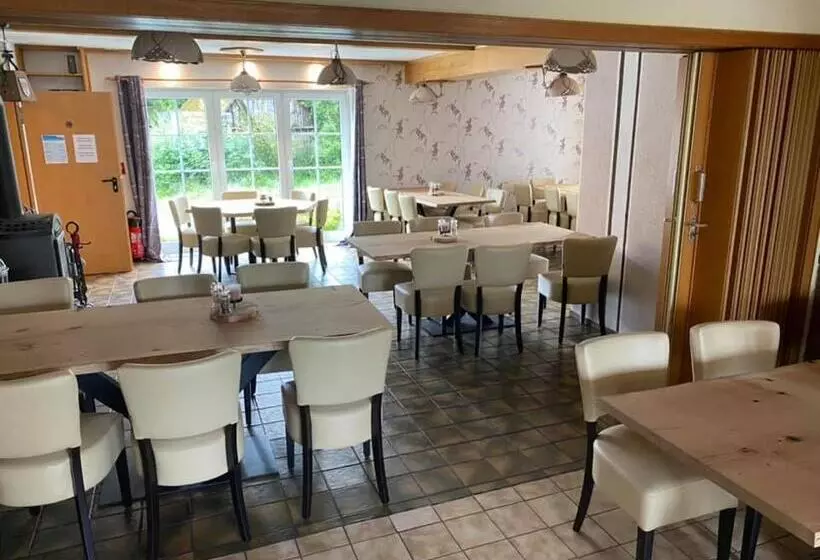 Bed and Breakfast & Pension Haus Dewenter