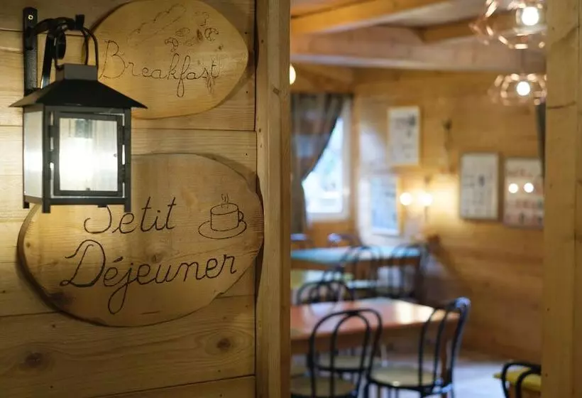 Cit Hotel Le Montreal