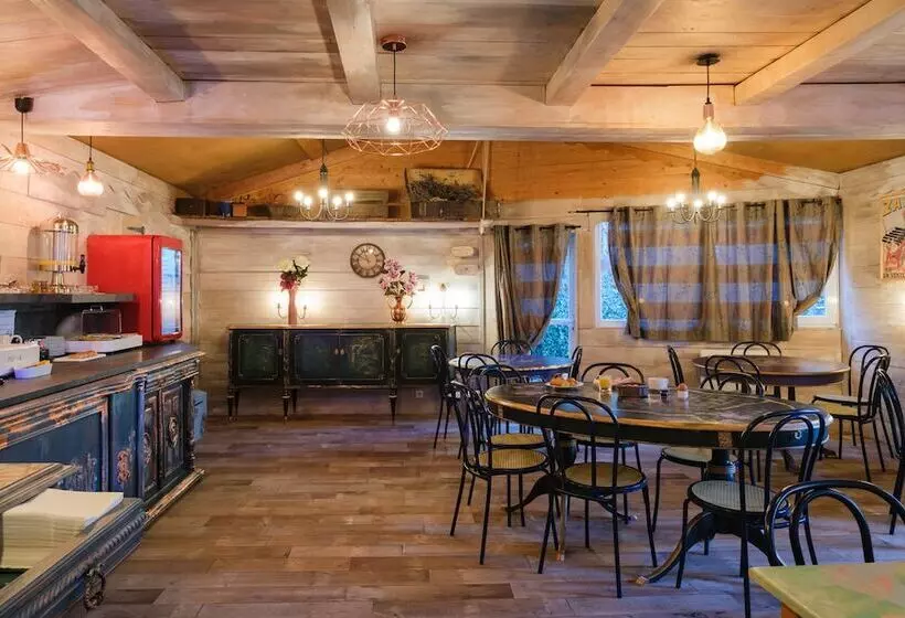 Cit Hotel Le Montreal