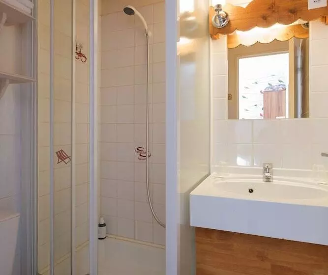 Cit Hotel Le Montreal