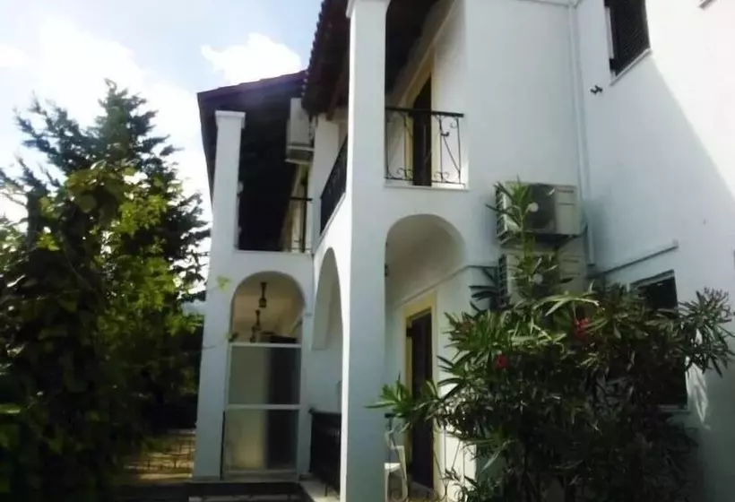 Filorian Hotel Apartments