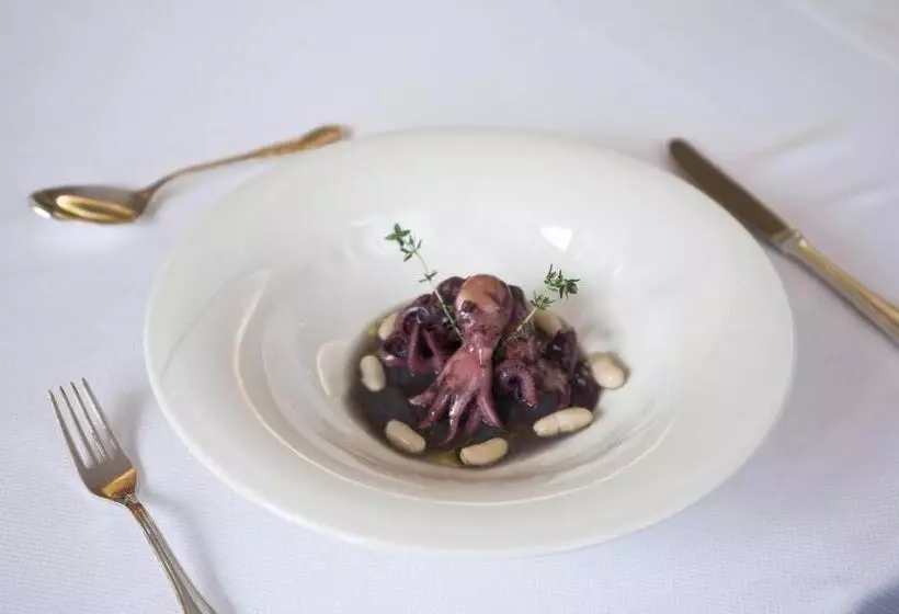 ホテル Albergo Ristorante Belvedere