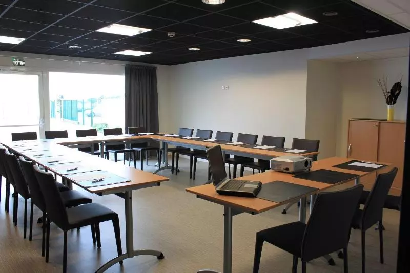 Brit Hotel Confort Saint Lô