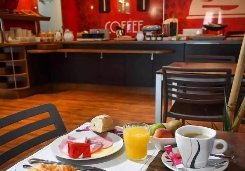 Brit Hotel Confort Saint Lô