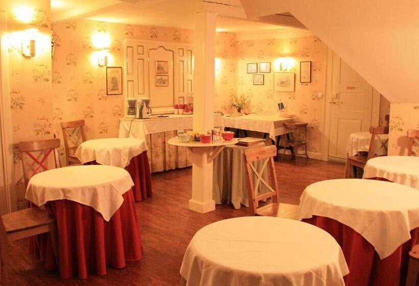 בית מלון כפרי Le Château D Osthoffen