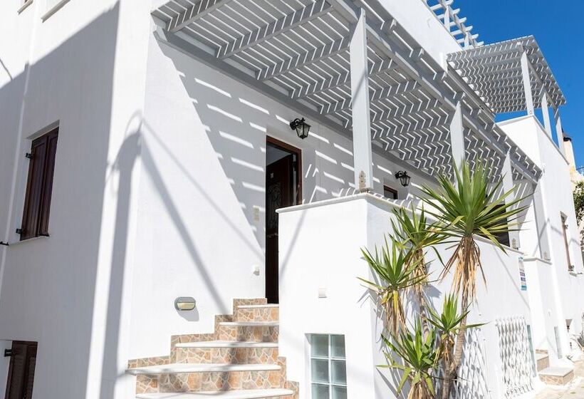 酒店 Depis Place & Apartments