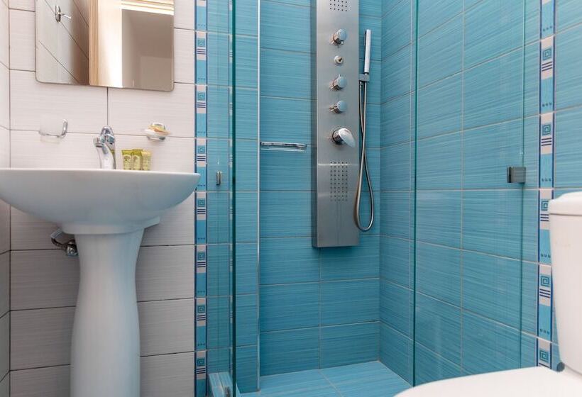 酒店 Depis Place & Apartments