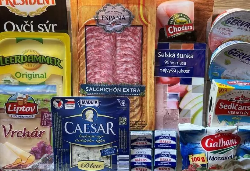 בית מלון כפרי Diana Apartments