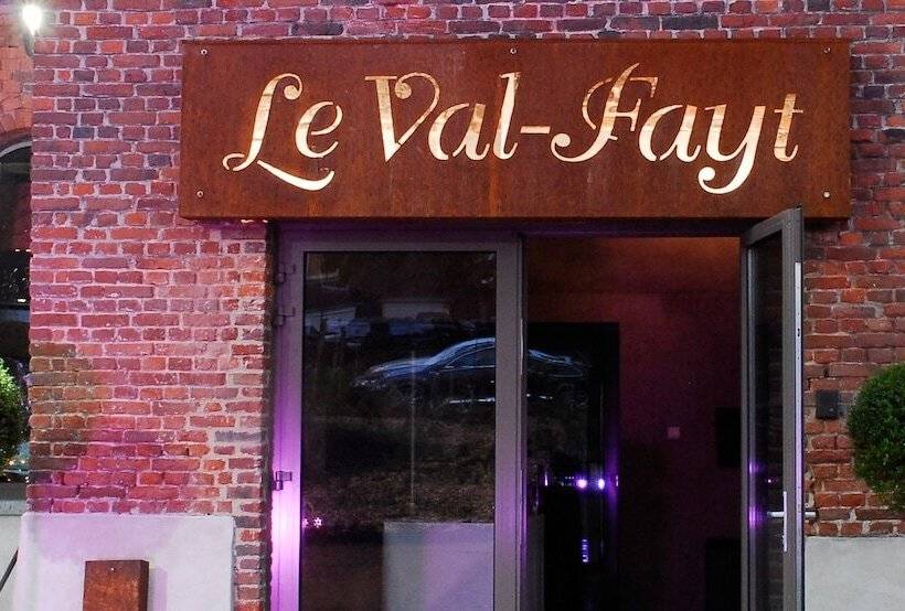 هتل Le Val Fayt