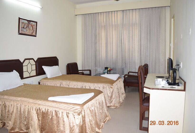 هتل Lumbini International