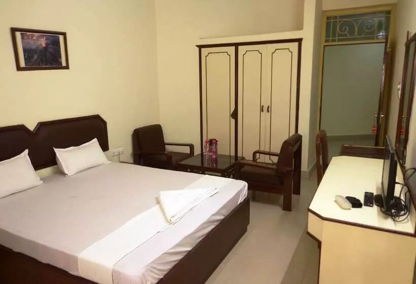 هتل Lumbini International