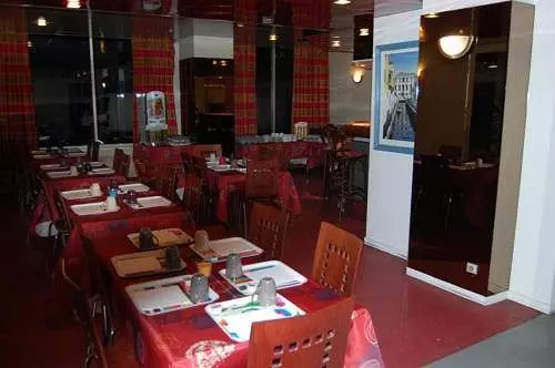 호텔 Le Relais De Thiais