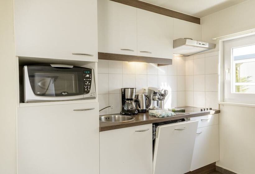 בית מלון כפרי De Zeevijver Oostduinkerke