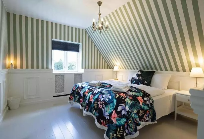 Velling Koller Hotel Og Camping