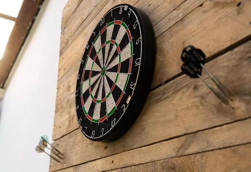 230 M2 Loft Mit Eigenem Wintergarten Mit Tischtennis & Dart, Kostenloser Parkplatz