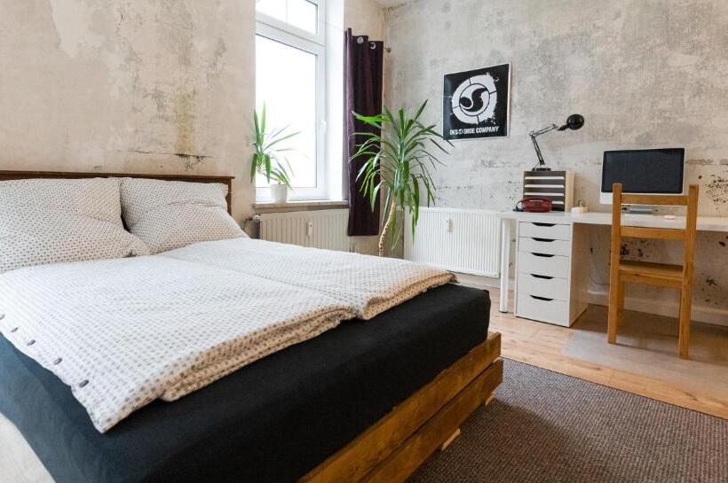 230 M2 Loft Mit Eigenem Wintergarten Mit Tischtennis & Dart, Kostenloser Parkplatz