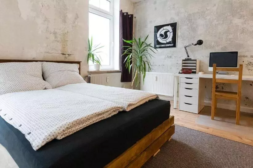 230 M2 Loft Mit Eigenem Wintergarten Mit Tischtennis & Dart, Kostenloser Parkplatz