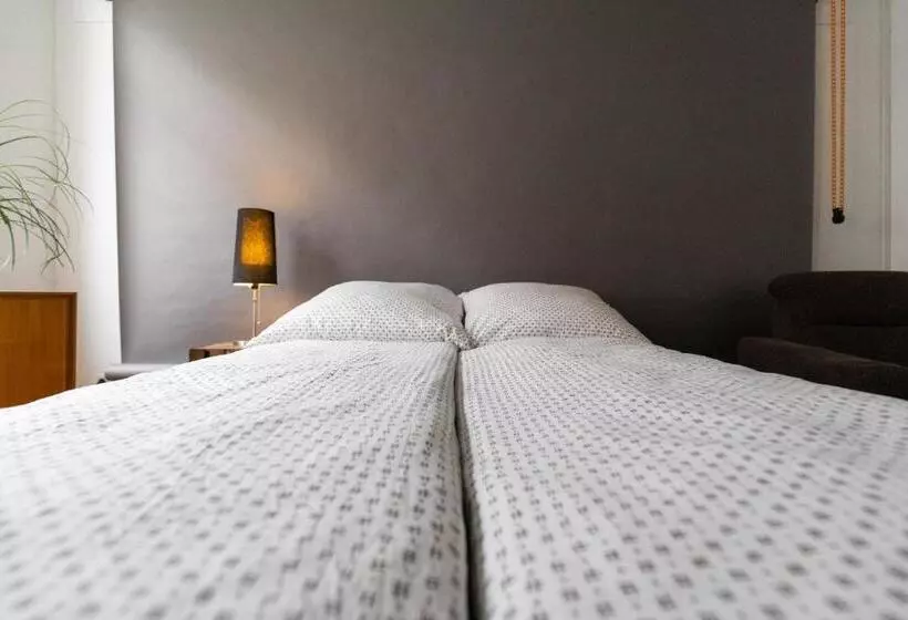 230 M2 Loft Mit Eigenem Wintergarten Mit Tischtennis & Dart, Kostenloser Parkplatz