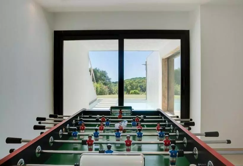 Gravity  Luxurious Paradise With Sea View