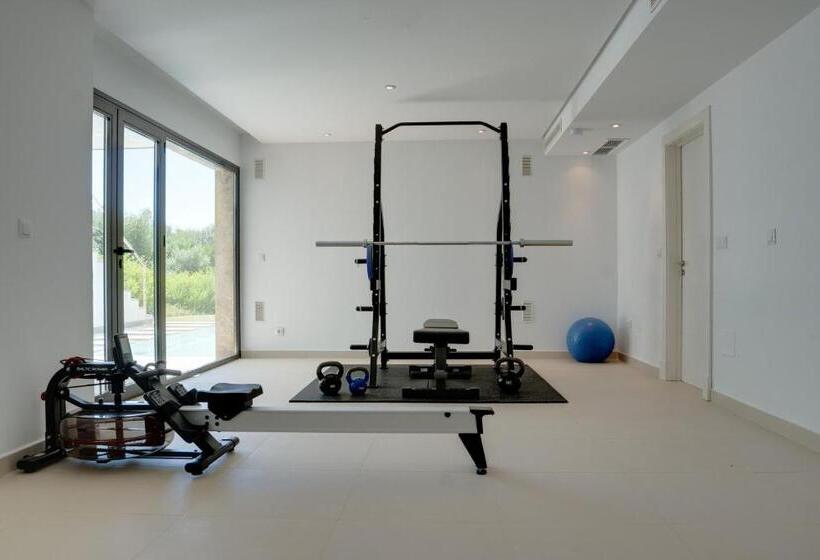 Gravity  Luxurious Paradise With Sea View